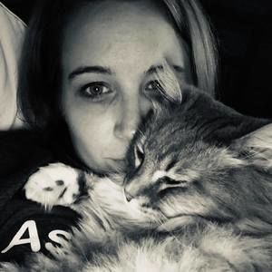 Meet your Posher, Jillian